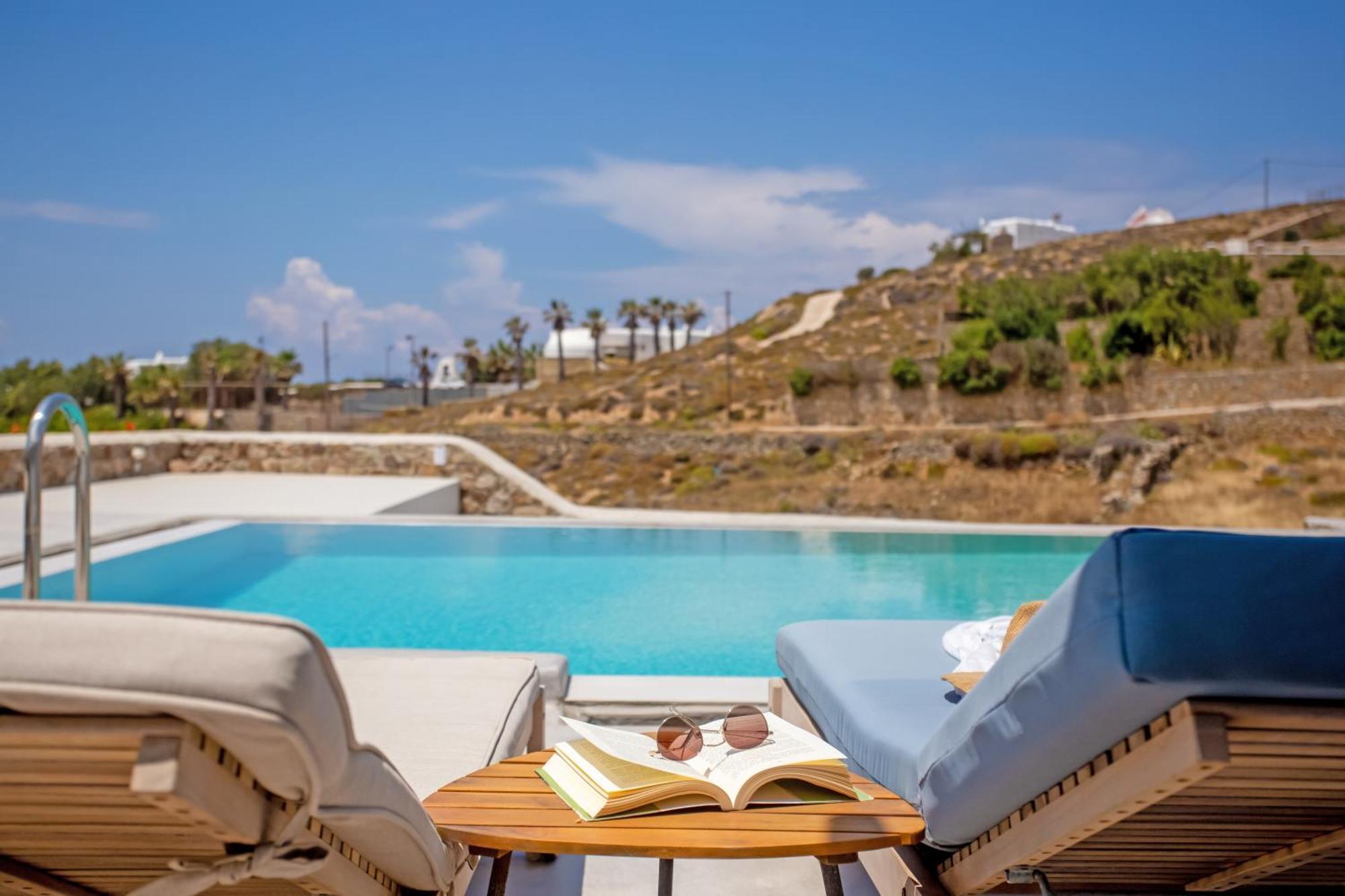 Aqua Breeze Seaview Pool Suites Mykonos Mykonos Town 외부 사진